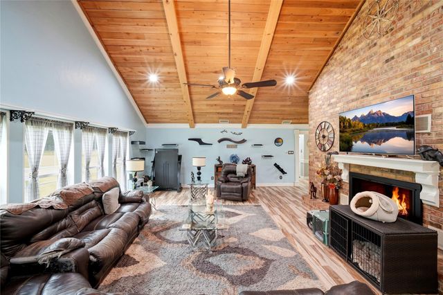 1551 County Road 318, Cleveland, TX 77327