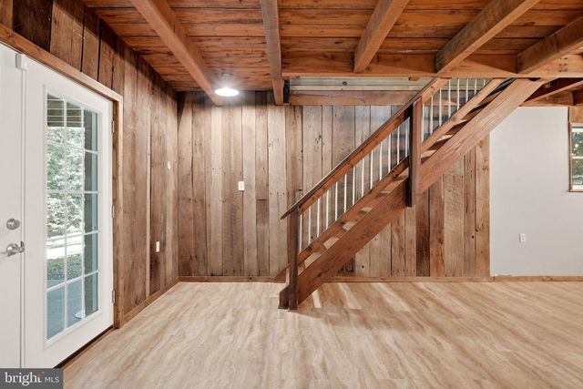 558 CATRON RIDGE RD, Bentonville, VA 22610