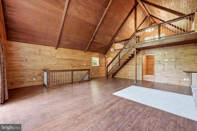558 CATRON RIDGE RD, Bentonville, VA 22610