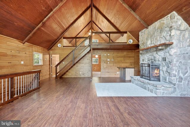 558 CATRON RIDGE RD, Bentonville, VA 22610