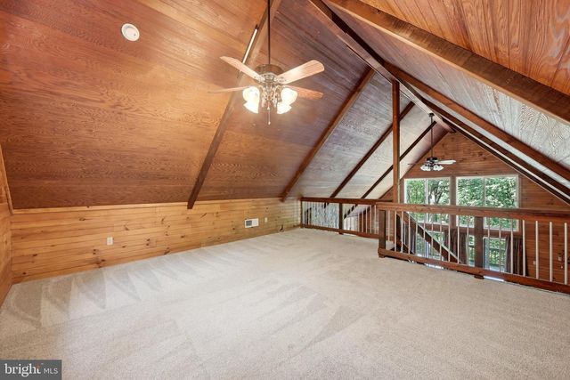558 CATRON RIDGE RD, Bentonville, VA 22610