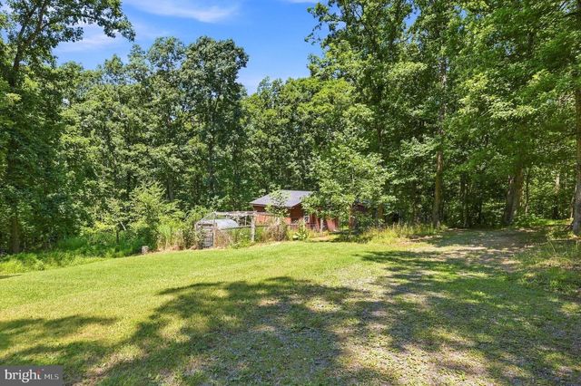 558 CATRON RIDGE RD, Bentonville, VA 22610