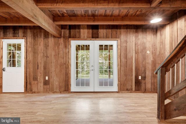 558 CATRON RIDGE RD, Bentonville, VA 22610