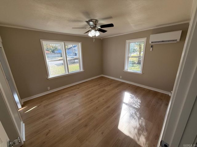 220 Wright Street, Lonoke, AR 72086