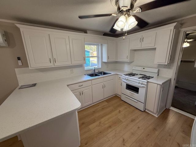 220 Wright Street, Lonoke, AR 72086