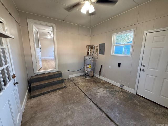 220 Wright Street, Lonoke, AR 72086