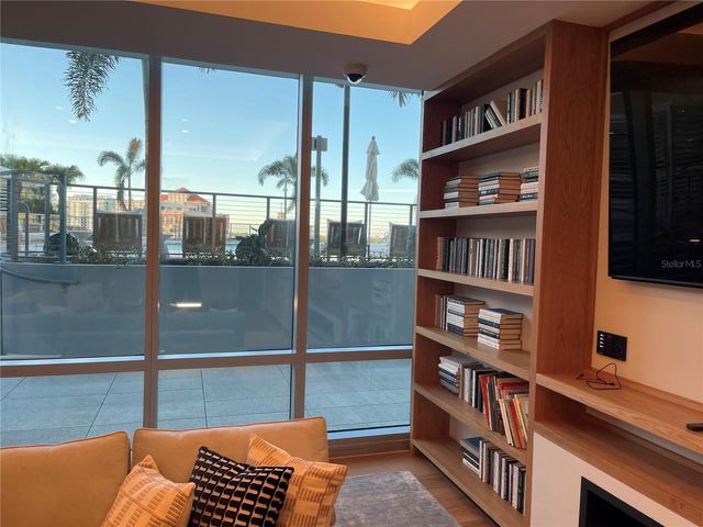 400 CENTRAL AVE 606, St Petersburg, FL 33701