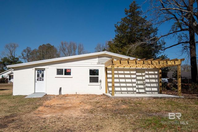 113 W 15th Street, Bay Minette, AL 36507