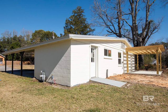 113 W 15th Street, Bay Minette, AL 36507