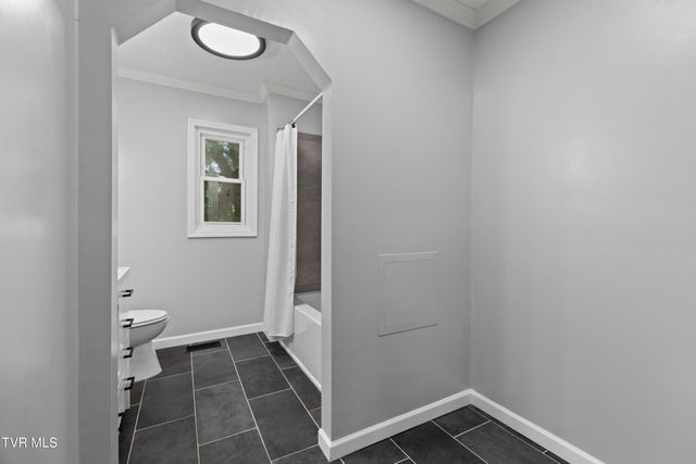 401 West Broadway Street, Rogersville, TN 37857