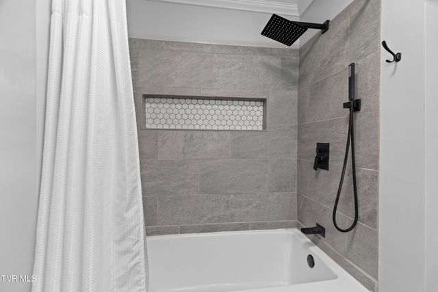 401 West Broadway Street, Rogersville, TN 37857