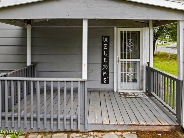 401 West Broadway Street, Rogersville, TN 37857