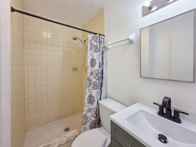 1956 N DAYTONA AVENUE, Flagler Beach, FL 32136