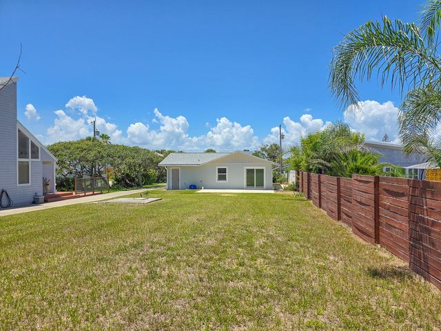 1956 N DAYTONA AVENUE, Flagler Beach, FL 32136