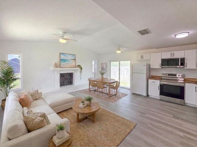1956 N DAYTONA AVENUE, Flagler Beach, FL 32136