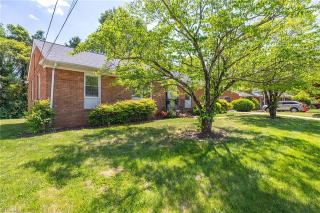 2503 Fairway Drive, Greensboro, NC 27408