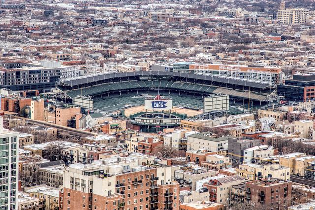 655 W IRVING PARK Road 5315, Chicago, IL 60613