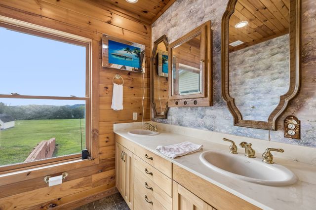 6543 Eudailey Covington Rd, College Grove, TN 37046
