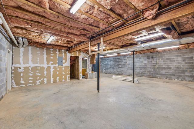 6543 Eudailey Covington Rd, College Grove, TN 37046