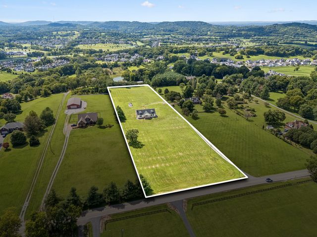 6543 Eudailey Covington Rd, College Grove, TN 37046