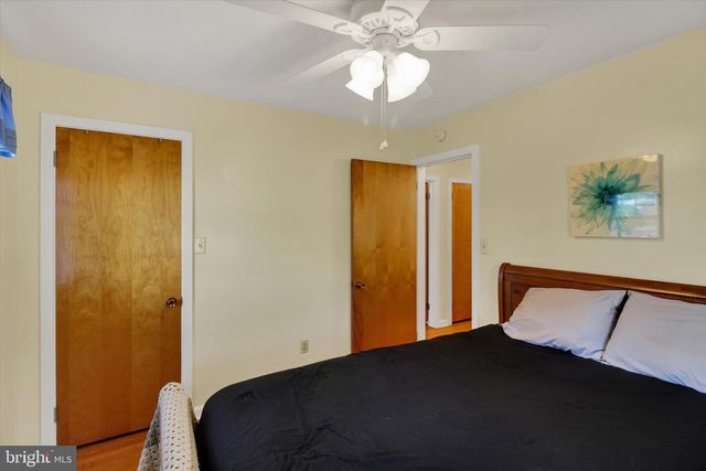 388 CHESTNUT ST, Hamburg, PA 19526
