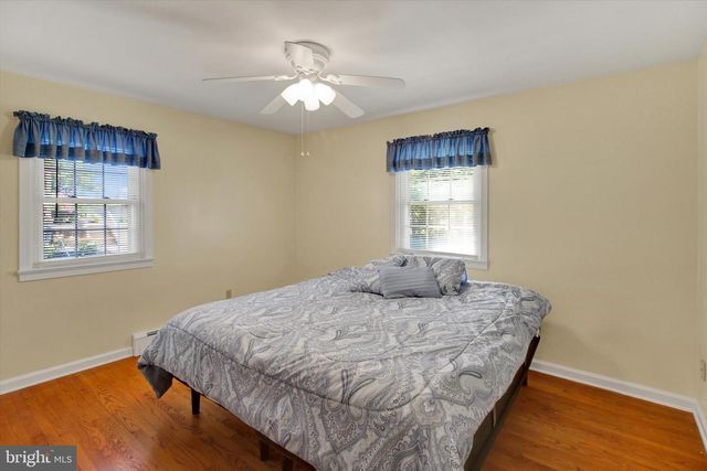 388 CHESTNUT ST, Hamburg, PA 19526