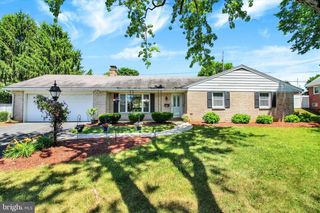 388 CHESTNUT ST, Hamburg, PA 19526