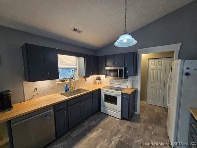 3516 Seilo Ridge N, Jeffersonville, IN 47130