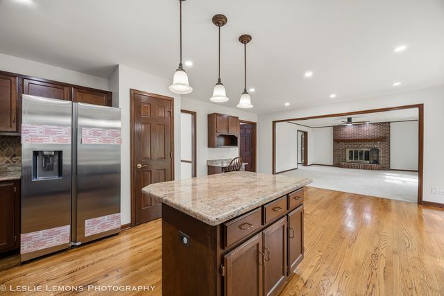 1876 Marne Road, Bolingbrook, IL 60490