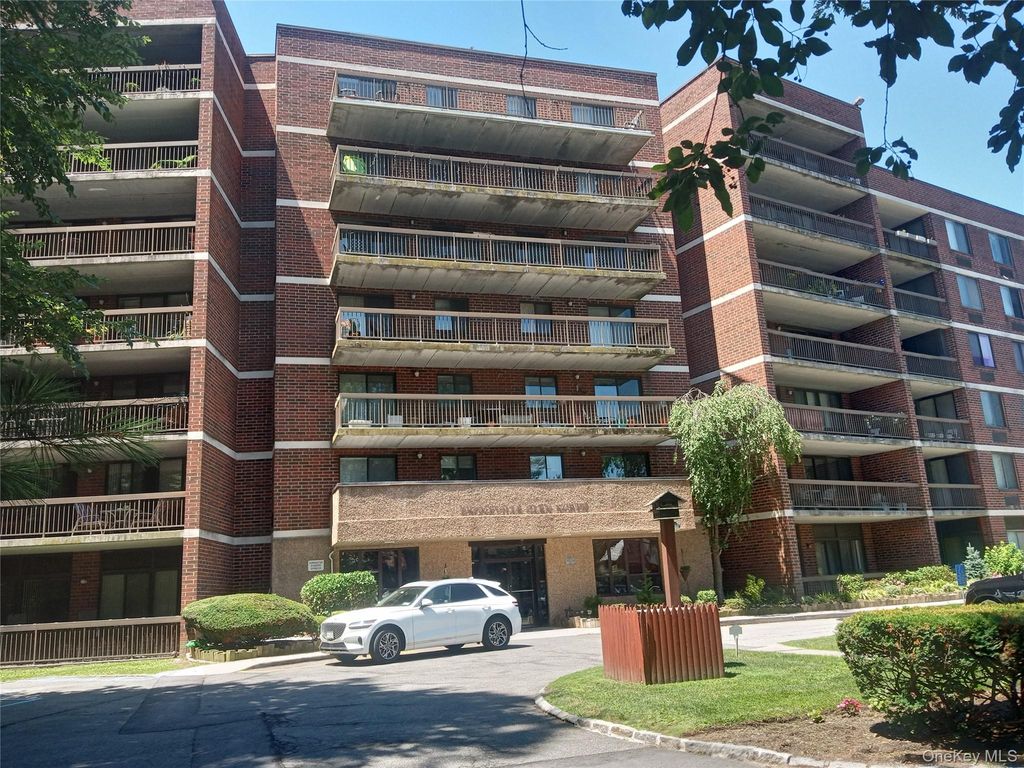 1374 Midland Avenue 214, Bronxville, NY 10708