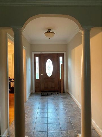 4800 Olde Province Court, Greensboro, NC 27406