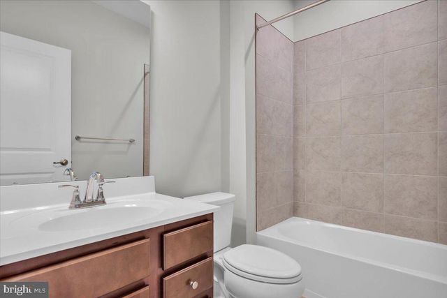 40 HAMILTON CT, Pennsauken, NJ 08110