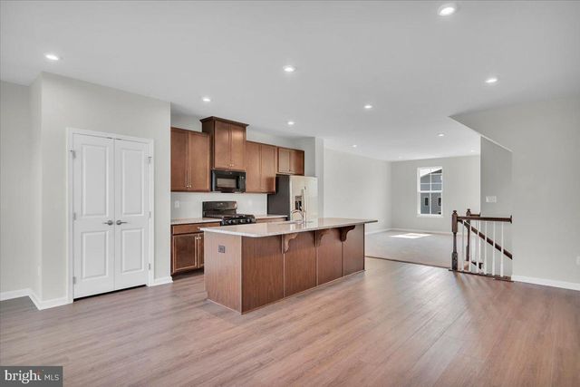 40 HAMILTON CT, Pennsauken, NJ 08110