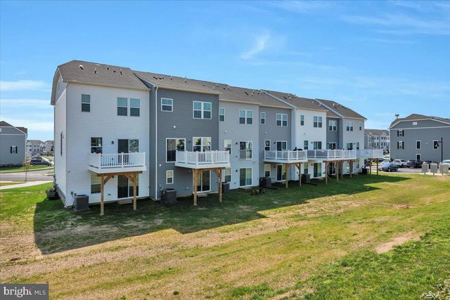 40 HAMILTON CT, Pennsauken, NJ 08110