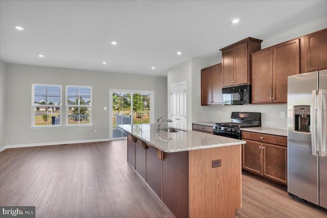 40 HAMILTON CT, Pennsauken, NJ 08110