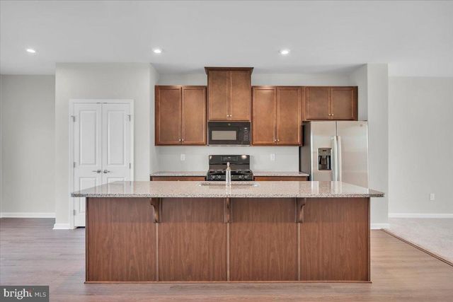 40 HAMILTON CT, Pennsauken, NJ 08110