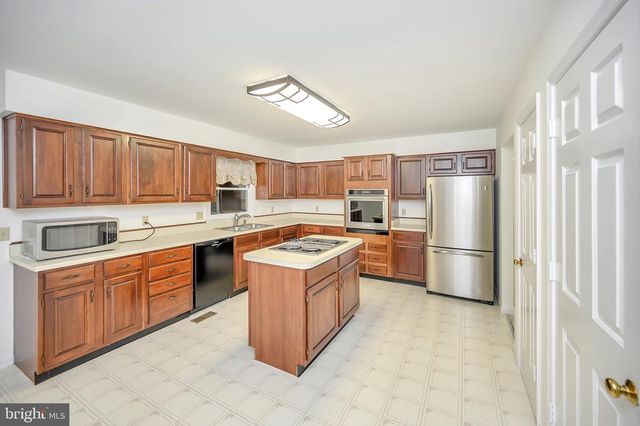3914 DORAN RD, Fredericksburg, VA 22407