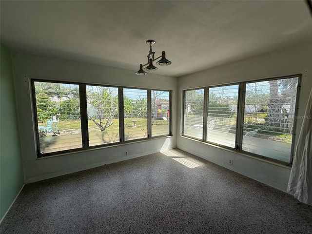414 86TH AVENUE, St Pete Beach, FL 33706