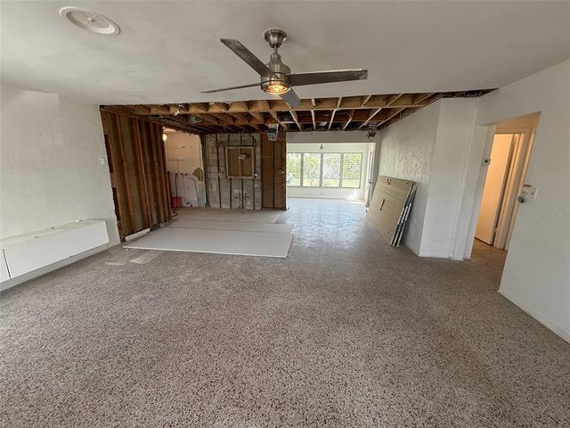 414 86TH AVENUE, St Pete Beach, FL 33706
