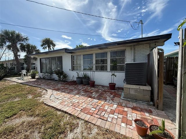 414 86TH AVENUE, St Pete Beach, FL 33706