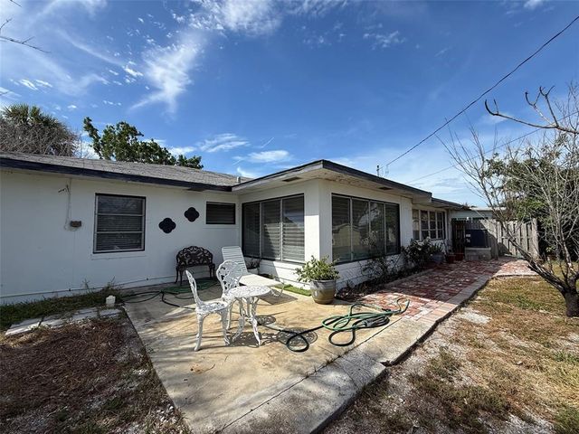 414 86TH AVENUE, St Pete Beach, FL 33706