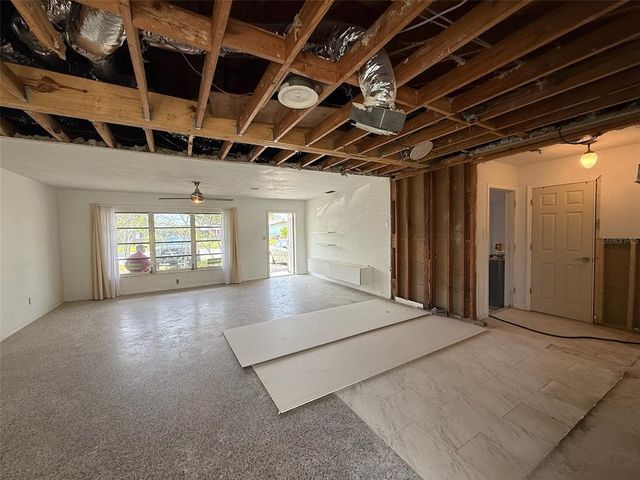 414 86TH AVENUE, St Pete Beach, FL 33706