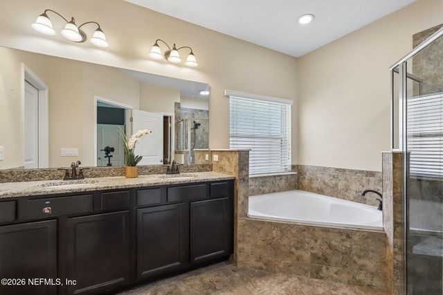 1482 LANTERN LIGHT Trail, Middleburg, FL 32068