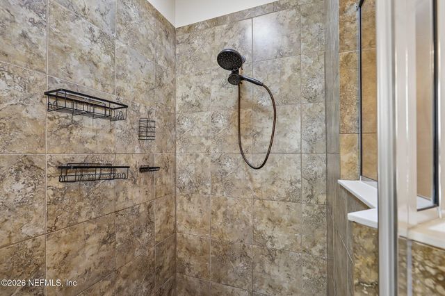 1482 LANTERN LIGHT Trail, Middleburg, FL 32068