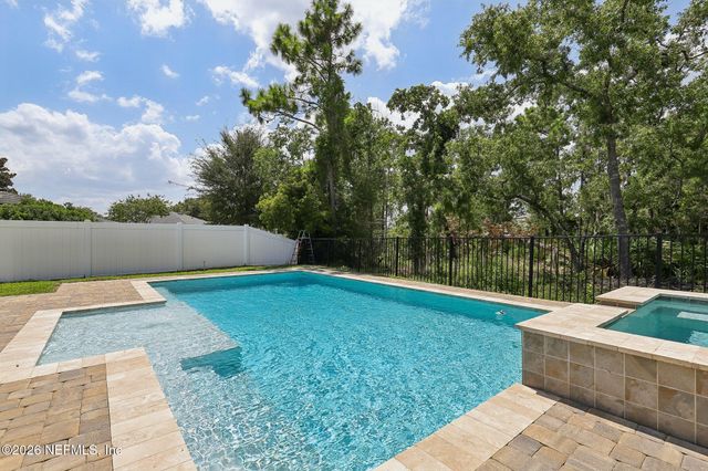 1482 LANTERN LIGHT Trail, Middleburg, FL 32068