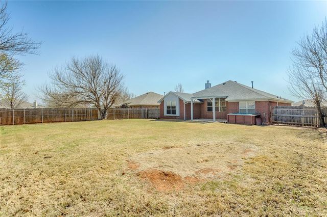 2609 NW 162nd Street, Edmond, OK 73013