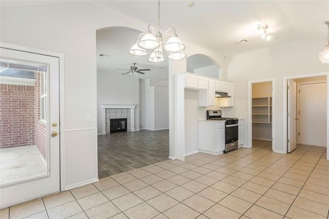 2609 NW 162nd Street, Edmond, OK 73013