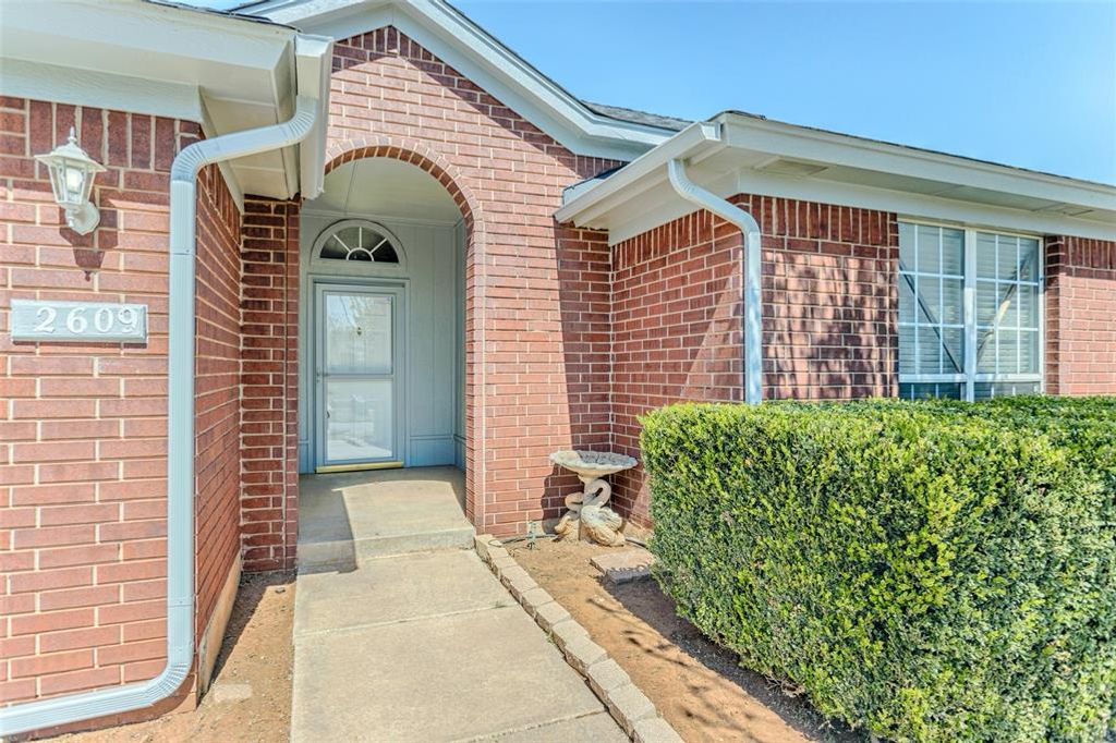 2609 NW 162nd Street, Edmond, OK 73013