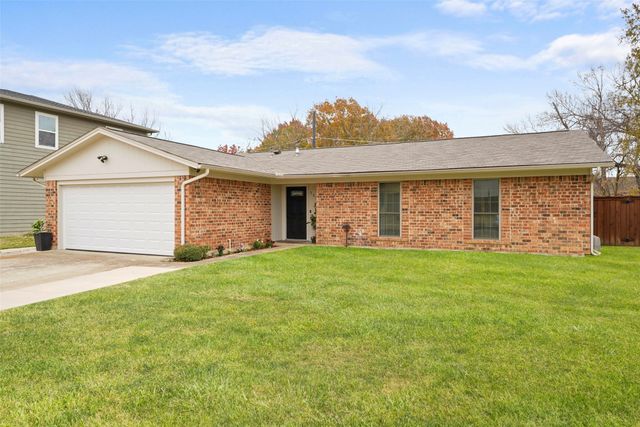 3304 Huisache Street, Denton, TX 76209