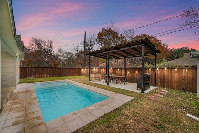 3304 Huisache Street, Denton, TX 76209